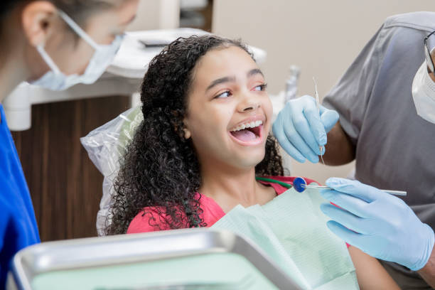 Best Emergency Tooth Extraction in Three Oaks, MI