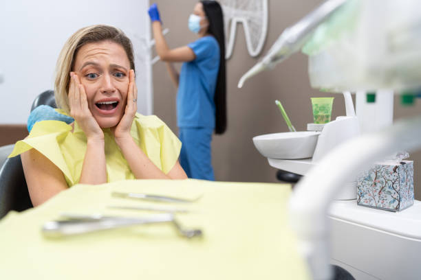 Best Emergency Tooth Extraction in Three Oaks, MI